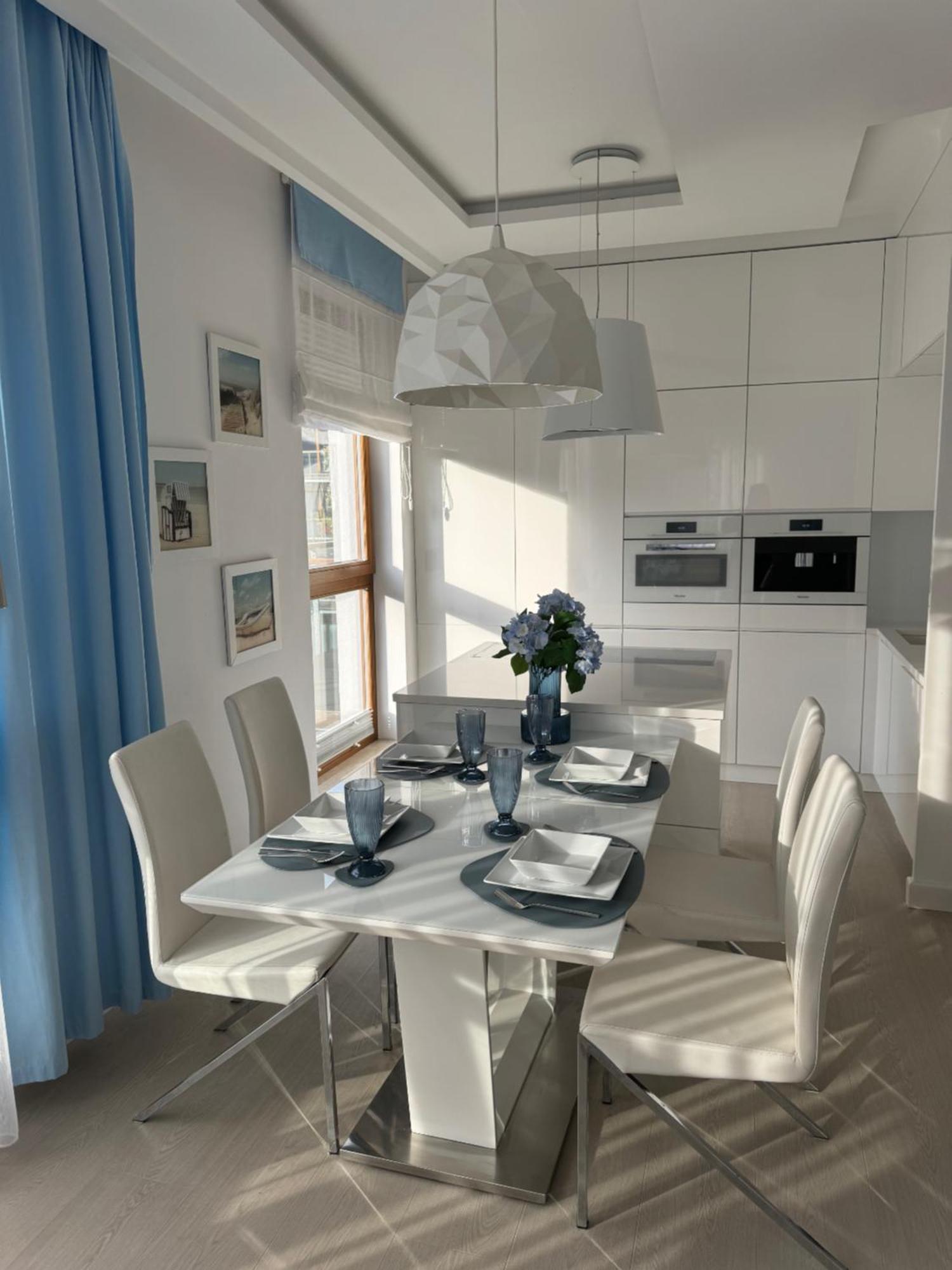 Blue Seaside Apartment กดัญสก์ ภายนอก รูปภาพ