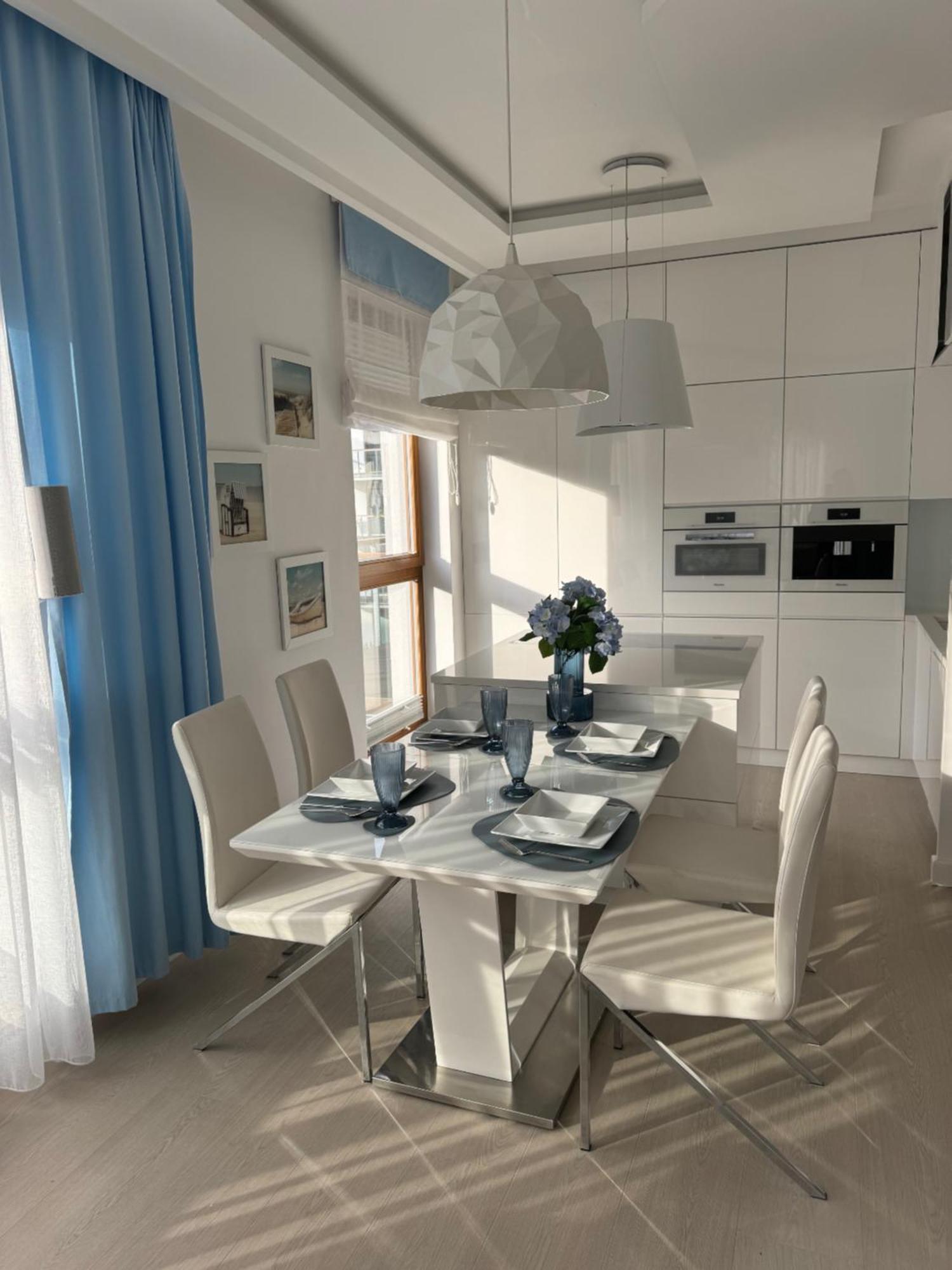 Blue Seaside Apartment กดัญสก์ ภายนอก รูปภาพ